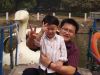 帅帅与爸爸的合影.