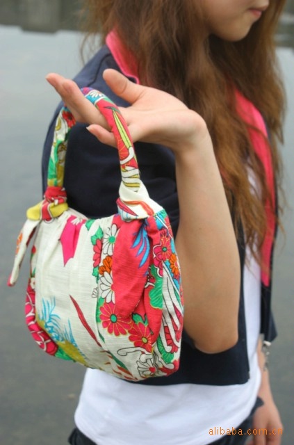 批发采购时尚休闲包-热销爆款日本韩国风格时