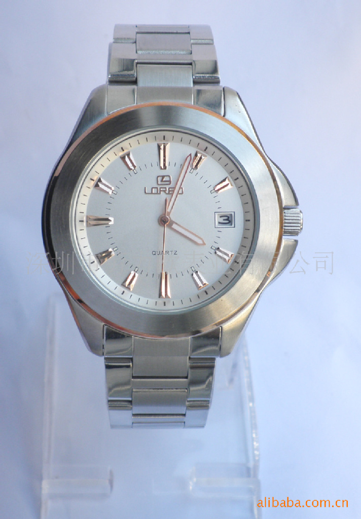 【长期供应礼品手表,金表,银表,男女式手表,情侣