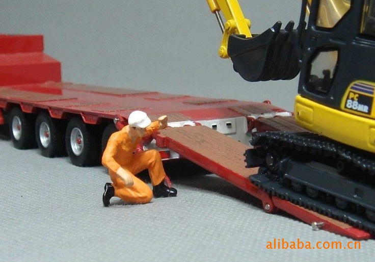 1:50 Peterbilt <em>389</em>平板拖车 _ 1:50 Peterbilt <em>389</em>