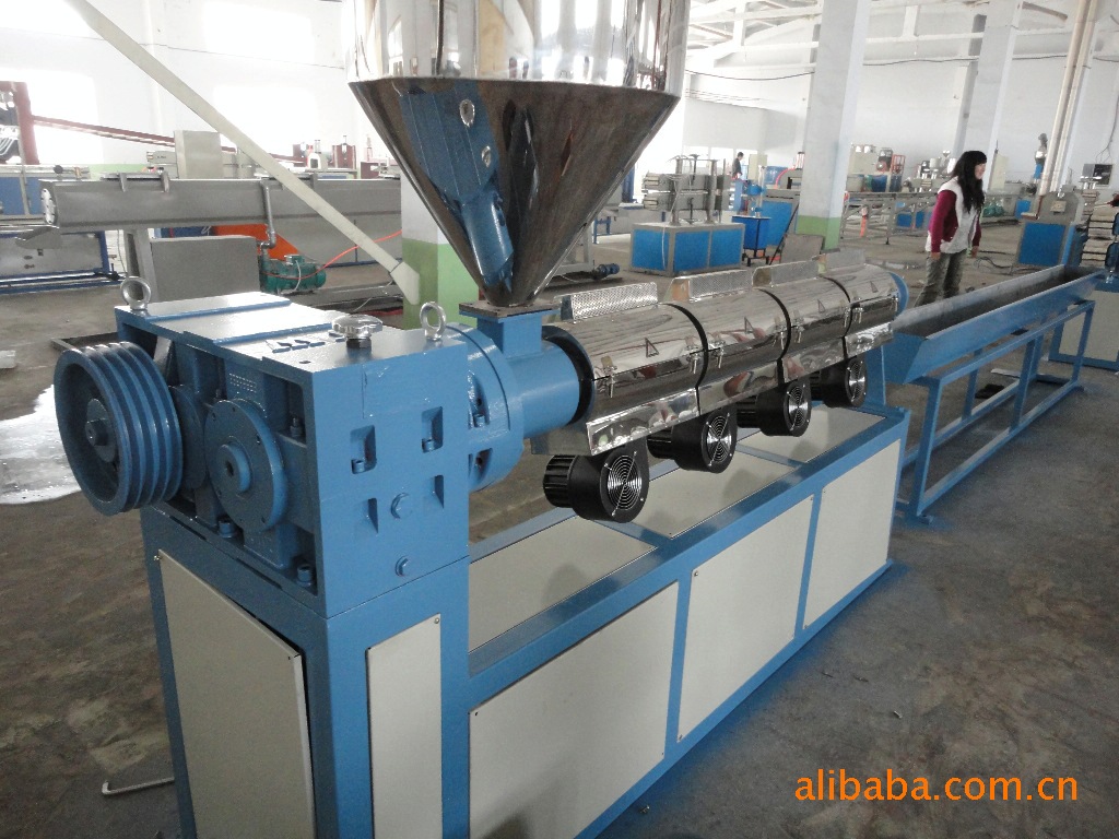 塑料双螺杆挤出机/单螺杆挤出机价格