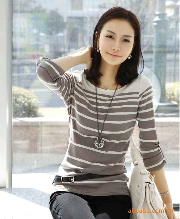 SZE079优雅气质圆领长袖渐变条纹百搭T恤,S