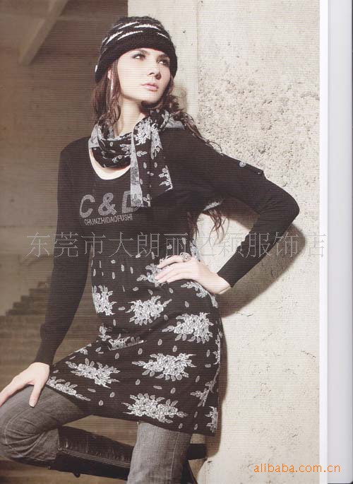 品牌折扣<em>纯之岛</em>长款韩板电脑板印花<em>毛衣</em>批发 