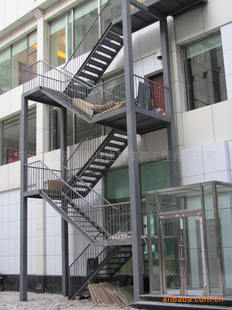 供应苏州钢结构阁层设计,安装|钢结构楼梯设计|(图)