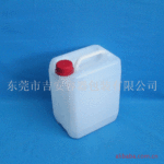 ��Ӧ����5L��ɫͿ��Ͱ