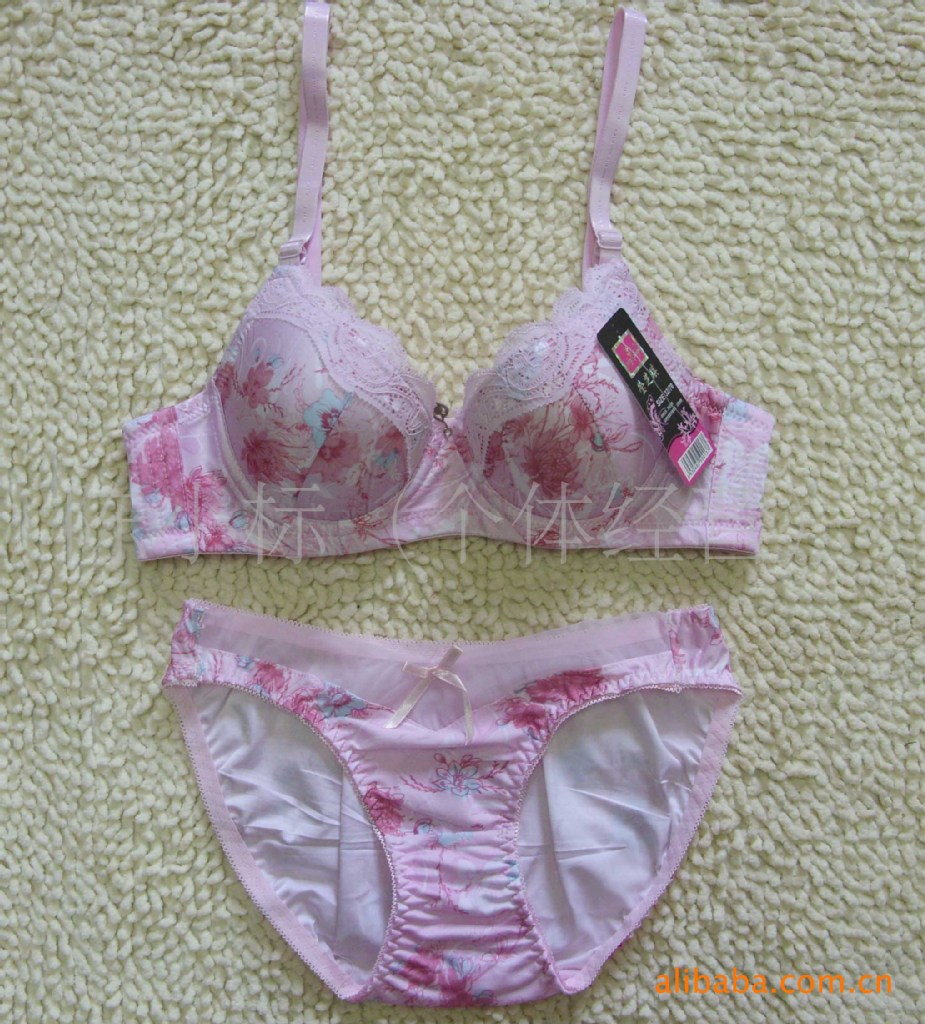 【12.8元欧美风少女<em>文胸</em>套装】<em>拿货</em>方式:齐色