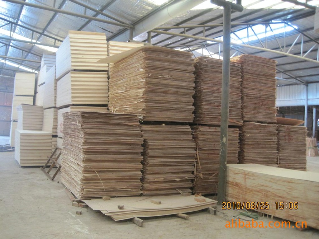 杨木胶合板价格及生产厂家[文安县大柳河镇德