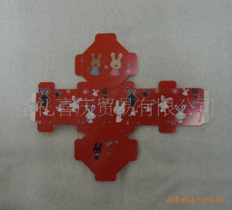 【喜糖盒批发 八面玲珑球喜糖盒 圆筒铁盒 硬方