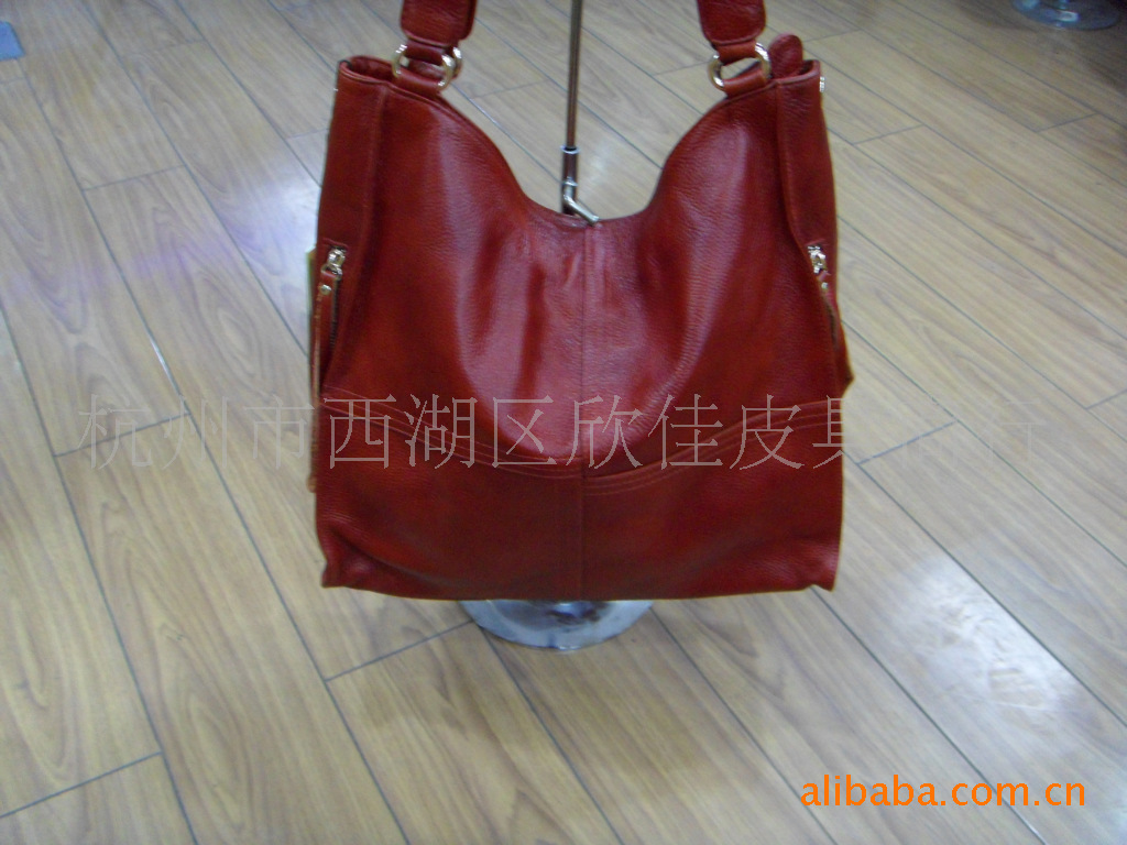 <em>女包</em>:广州 <em>迪克牛仔</em> 休闲<em>女包</em> 货号:89572 <em>女包</em>