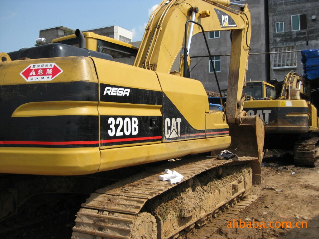 个人挖掘机卡特320b转让\/加强型\/挖掘机转让_