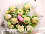 供应卡通花束、情人节礼品、公仔花束、小猪花束x122