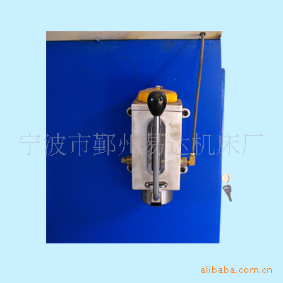 供应半自动液压打孔车可根据用户产品设计全自动智能数控车床