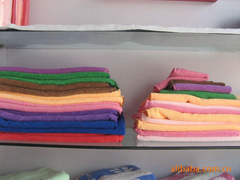 厂家直销多种颜色超细纤维布料可做干发巾擦车