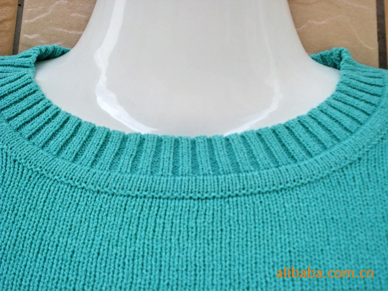 精品店,高档<em>女式毛衣专卖店</em>,时尚休闲<em>女式毛衣</em>