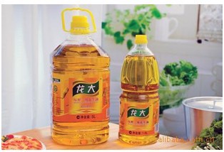 【特價(jià)】供應(yīng)1.8L龍大非轉(zhuǎn)基因壓榨一級(jí)花生油
