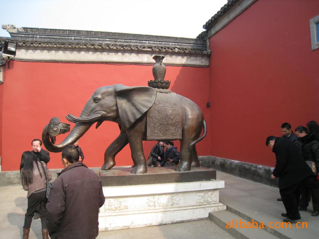 年,大年初四,香火特旺的南京千年古寺-<em>栖霞寺</em>风