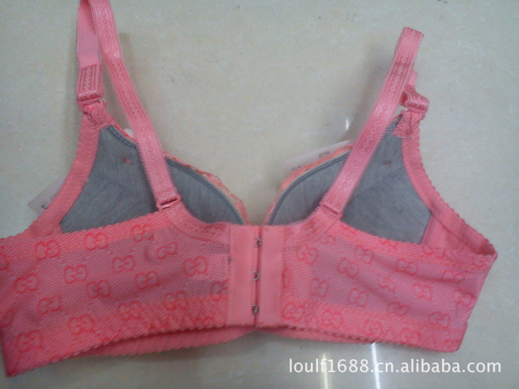 批发v型<em>水芙莲</em>竹炭纤维抗菌三排扣性感<em>文胸</em> - 