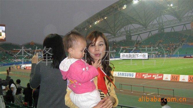 女儿<em>头发</em>很黄且细,还会竖立起来,<em>吃什么食品</em>饮