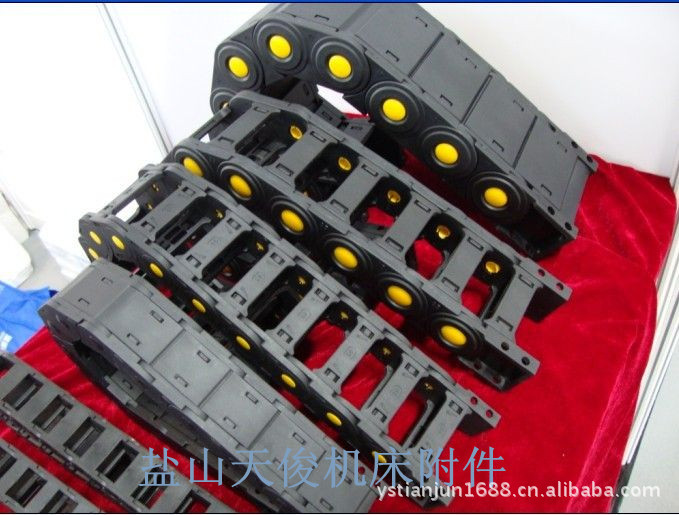 TL45全封闭塑料拖链 盐山塑料拖链专卖
