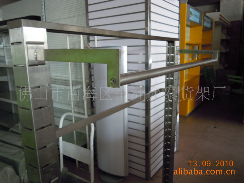 【厂家直销不锈钢可拆装服装货架、服装展示架