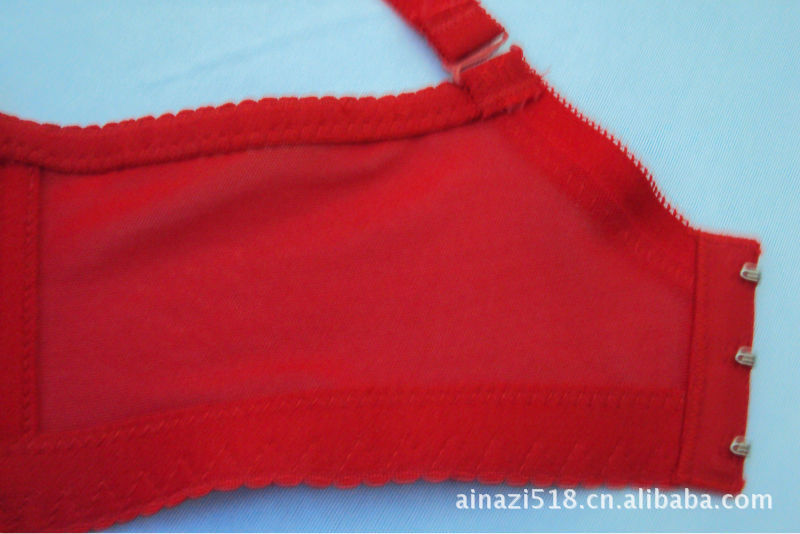 厂家直销 <em>文胸</em>批发 内衣套装 聚拢型<em>文胸</em> <em>著名</em>品