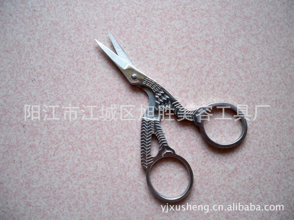 【【热销】供应眉毛剪、美容剪、鼻毛剪、眉剪