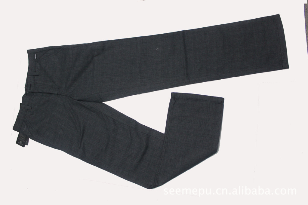 深圳厂家直销批发零售男士牛仔裤图片,深圳厂