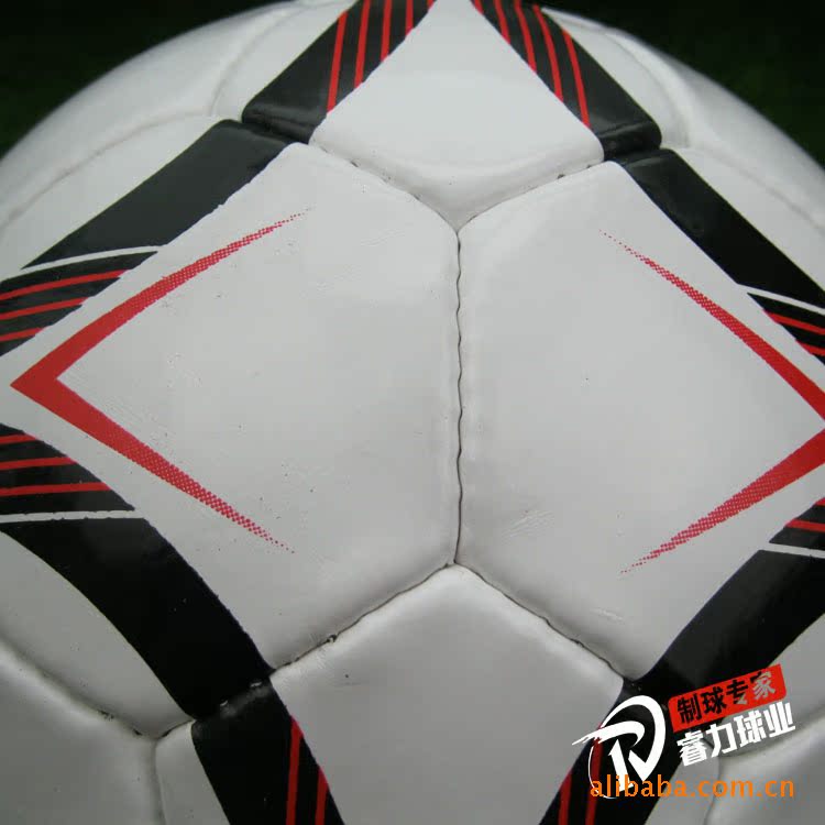 【供应优质PU手缝足球比赛5号足球】价格,厂