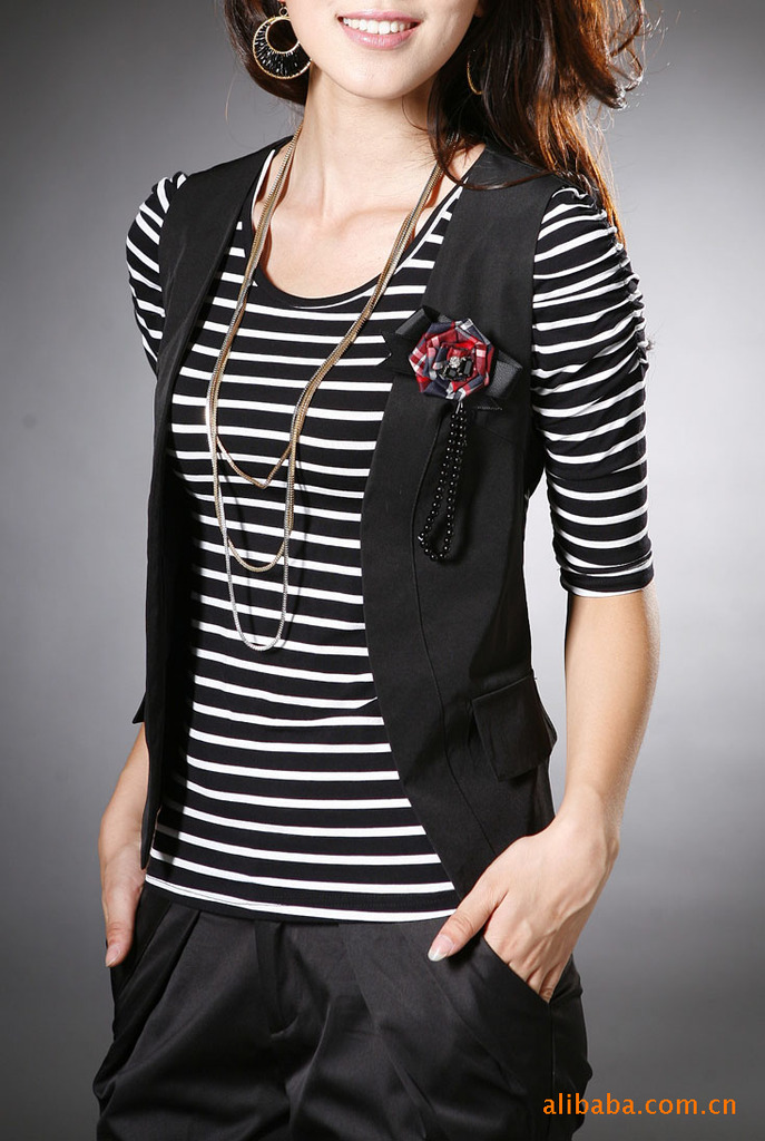 【2011新款春夏装韩版大码女装雪纺 <em>西式</em>装料