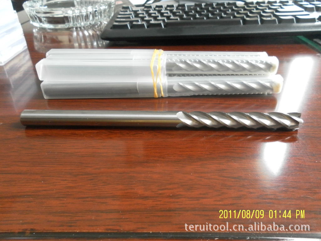 供应铣刀各种规格钨钢铣刀，铝用铣刀，单刃铣刀