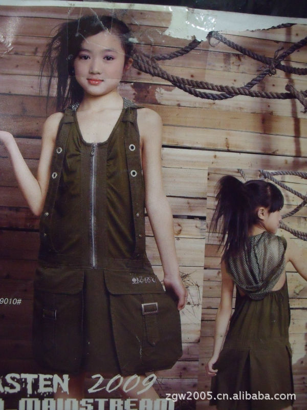 批发采购童套装-批发迷彩服儿童女裙套装 高档