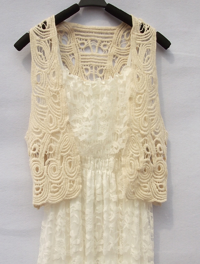 【连衣裙必备镂空钩花<em>编织</em>通花<em>马甲</em>背心小<em>披肩</em>