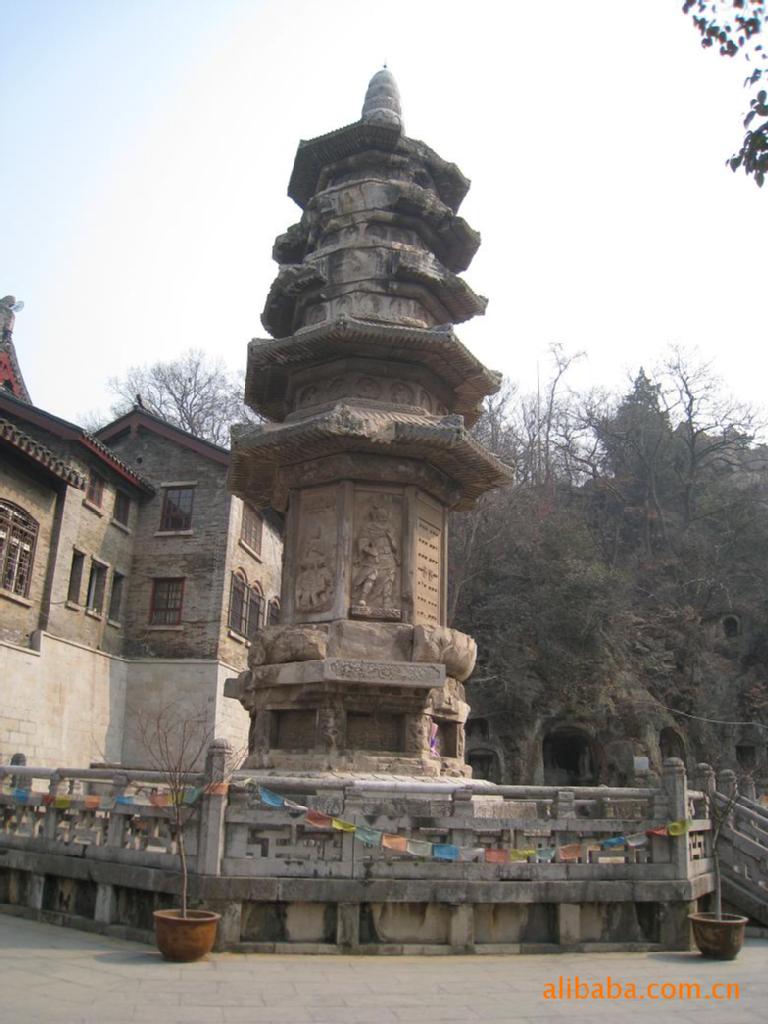 年,大年初四,香火特旺的南京千年古寺-<em>栖霞寺</em>风