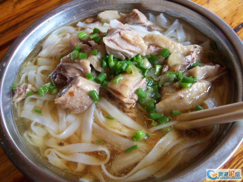 特产小吃——贵港桥圩鸭肉粉