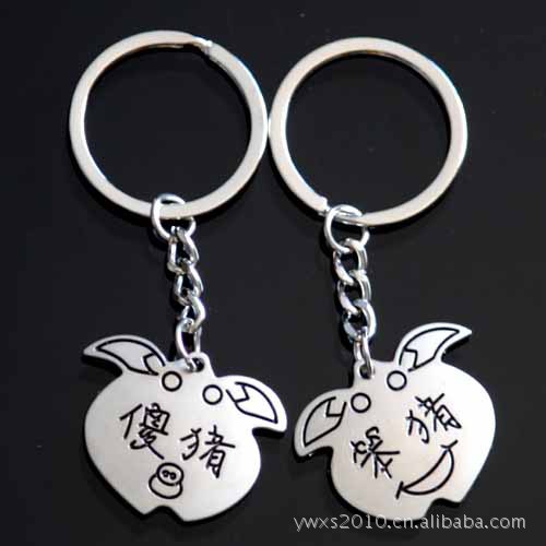 可爱笨猪傻猪 创意礼 品 情侣钥匙扣图片,可爱笨