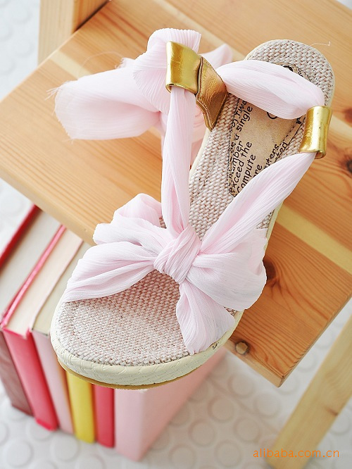 <em>女鞋批发</em>代理 <em>一件</em>代发货 甜美纱巾绒裸性感凉