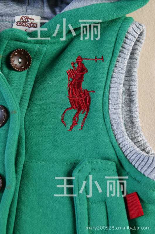 【<em>批发</em>供应小<em>大人</em>绿色款儿童保暖时尚连帽小马