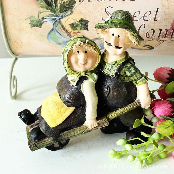 新款造型 大丰收手推车恩爱劳动夫妇 zakka家