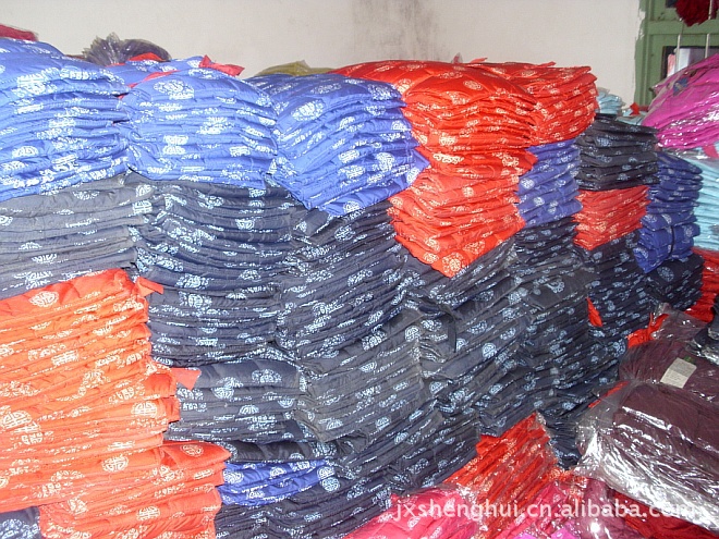 【2-<em>7岁</em>版<em>童装</em>羽绒背心,既保暖又舒适】价格,厂