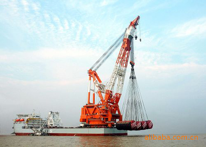 【山东青岛港务局50吨70吨1200吨汽车吊\/董家