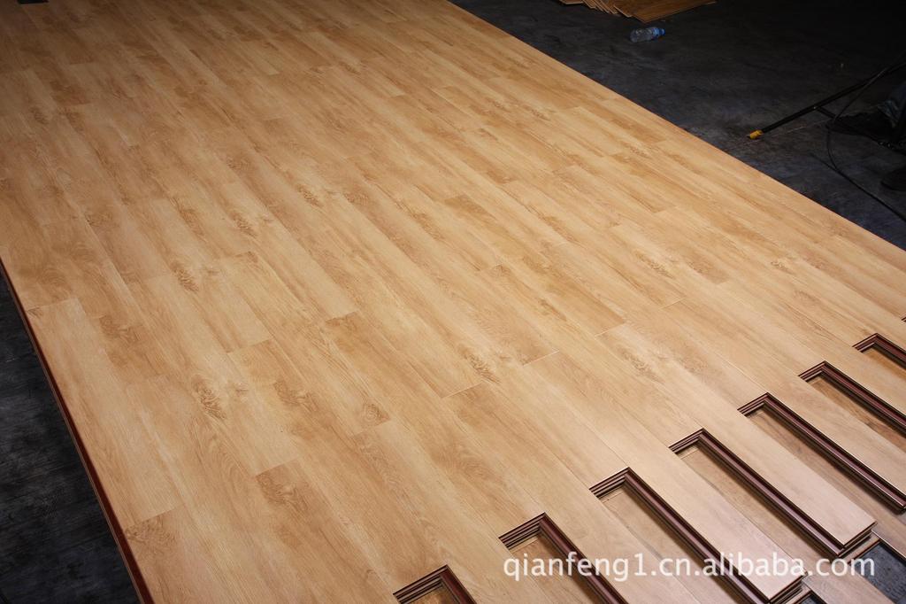 【江苏常州原厂贝尔地板\/强化复合地板\/中欧橡