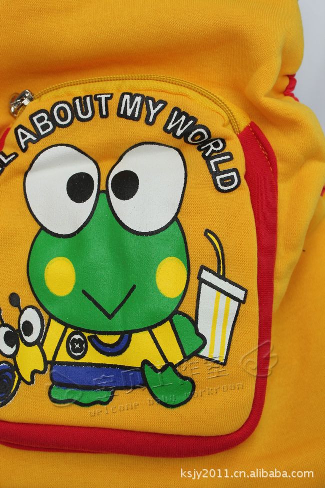 【<em>男童</em>女童可爱<em>秋冬马甲</em> 宝宝拉链立体背包马