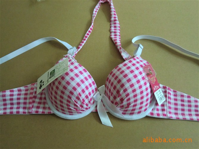 批发采购<em>文胸</em>-竹炭~<em>戴</em>樱婷3080V型聚拢效果非