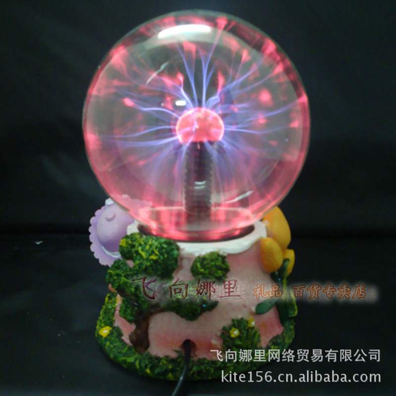 批发 5寸树脂底座魔球 木屋可爱小熊 离子球 魔