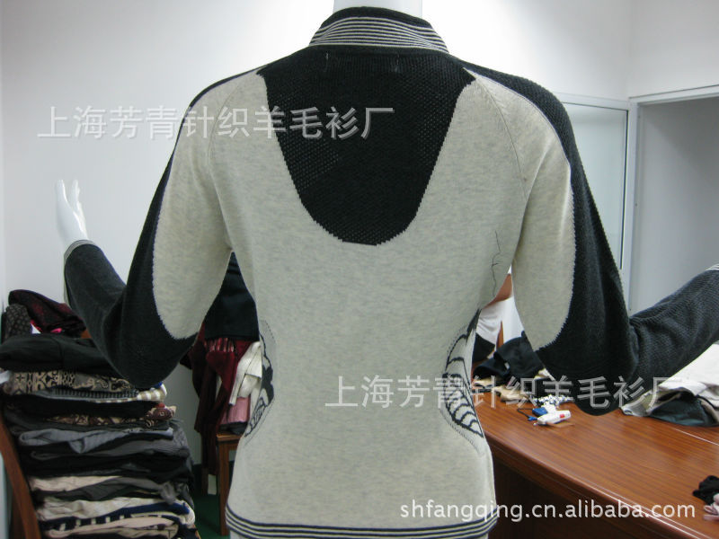 芳青2011&12<em>名族风</em>复古镂空小立领收腰显瘦