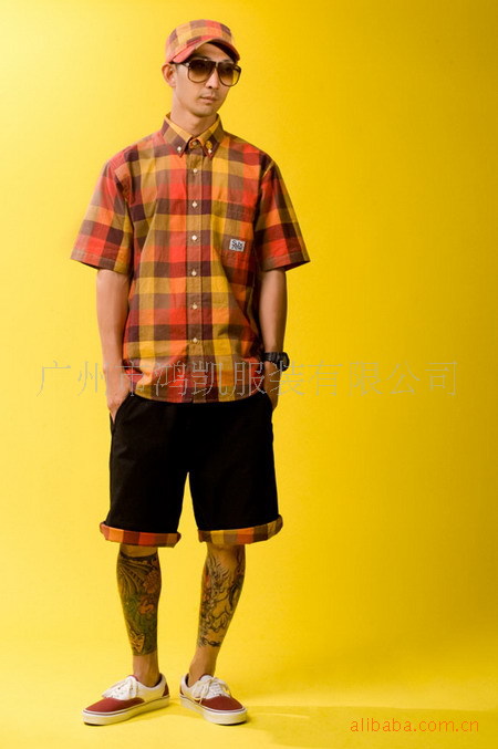 时尚 潮牌 李灿森 SUBCREW 格仔短裤 39.80、