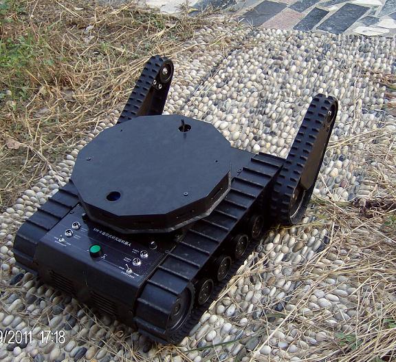 STR-R02应用版侦查履带机器人_硕锋科技