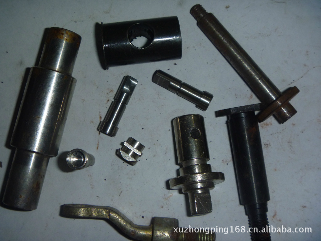 詹姆斯与湖人续约三年？BR曝顶薪合同不妨性激增(詹姆斯8500万美元和湖人续约)