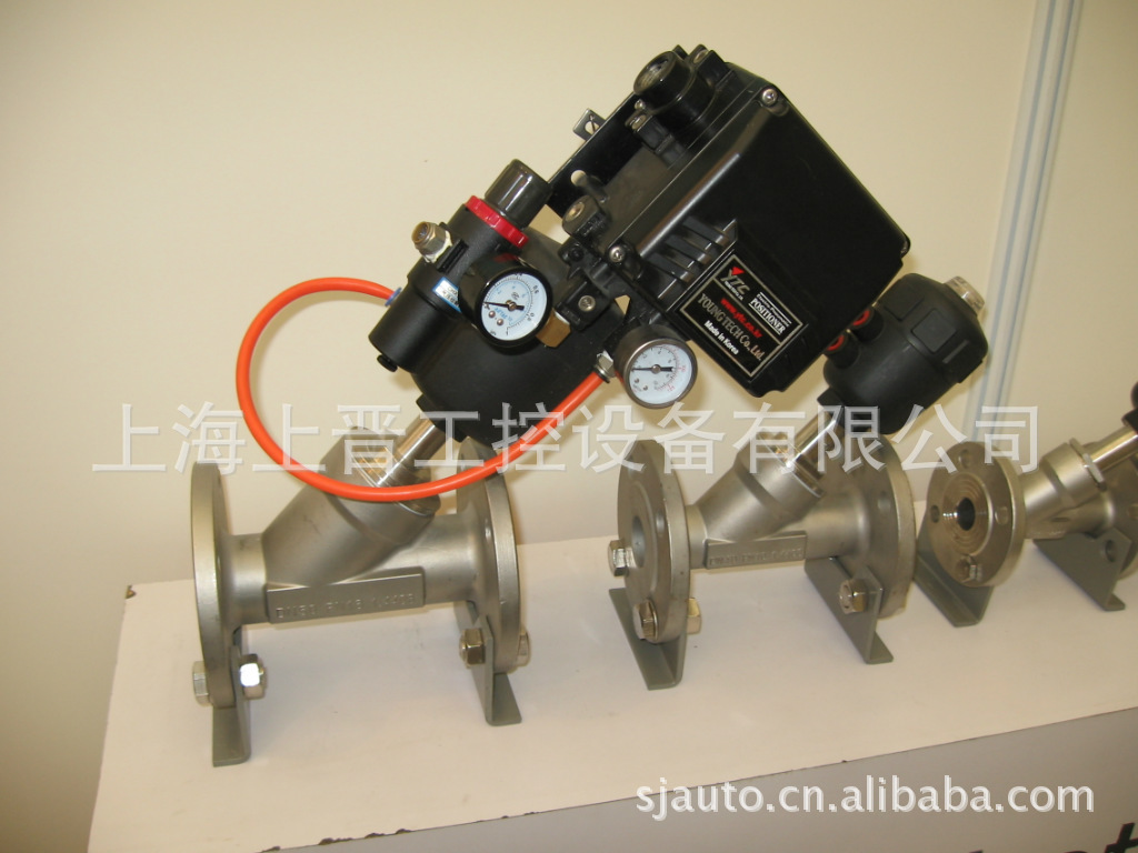 比例调节式气动角座阀