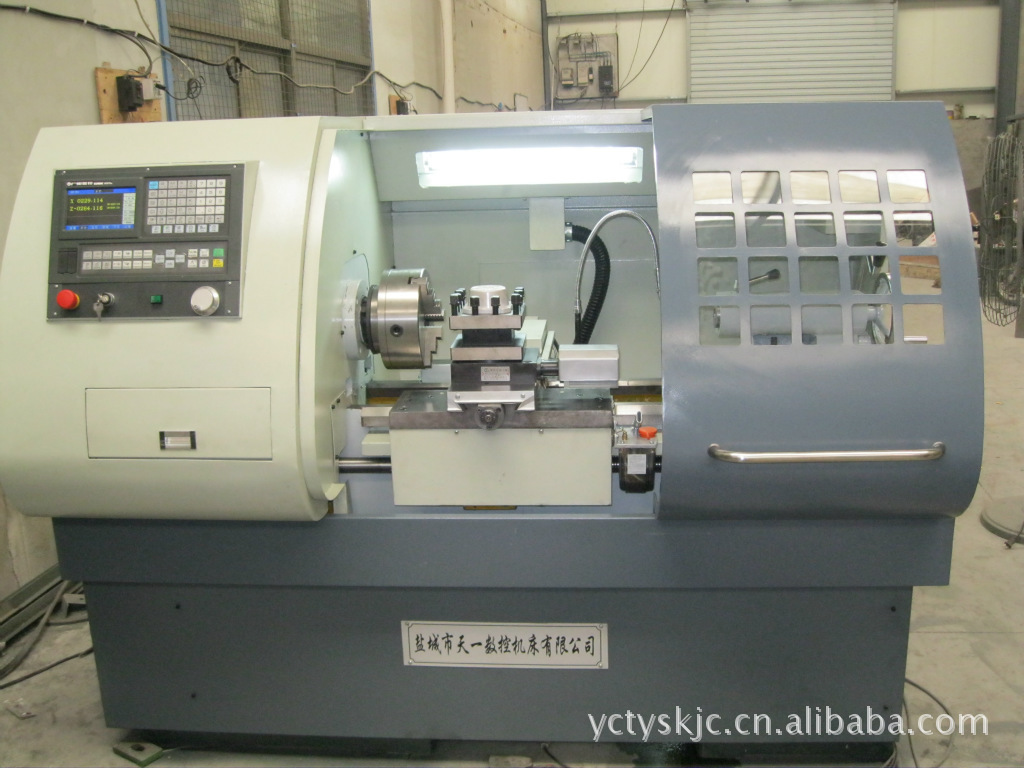 数控车床 厂价直销数控车床CJK6136